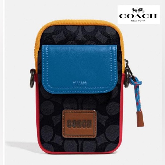 COACH Pacer Covertible Pouch Crossbody Beltbag Signature Colorblock Multi - Picture 2 of 10